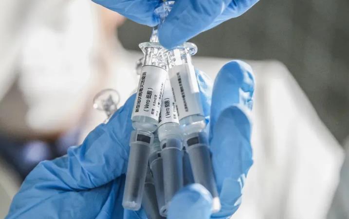 新冠肺炎疫苗和狂犬疫苗可以同时注射吗？新冠肺炎疫苗会产生副作用吗？