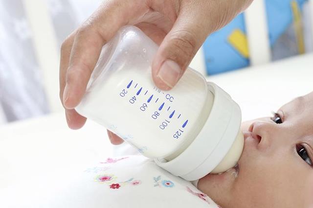 新生儿奶瓶排行榜公布！前10强值得信任！