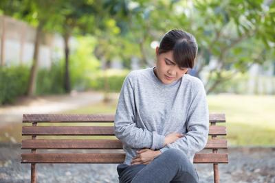 重庆医院卵巢囊肿手术后脊柱疼痛怎么回事